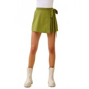 NEW TCEC remi wrap-front mini skort in olive green